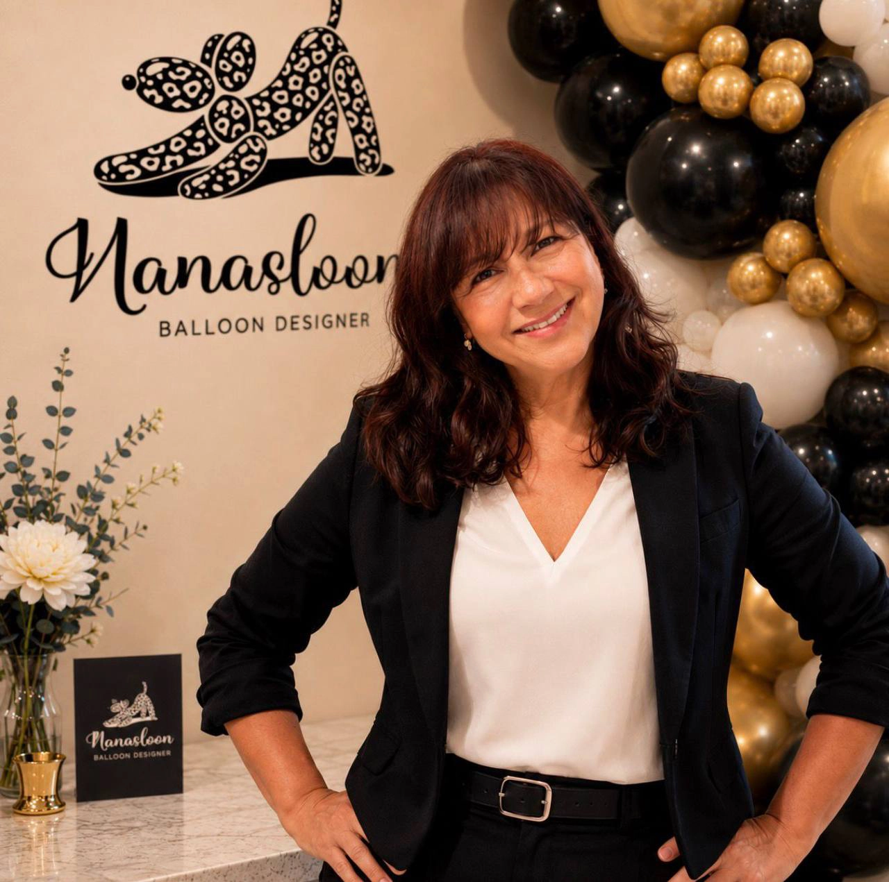 Thibisay Lugo, balloon designer and founder of Nanasloon
